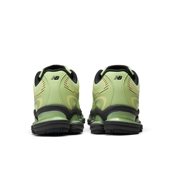 New Balance Abzorb 2000